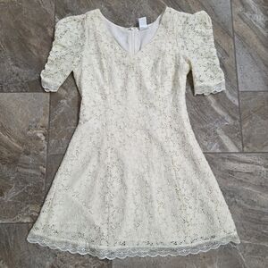 Esley Ivory‎ Lace Mini Dress